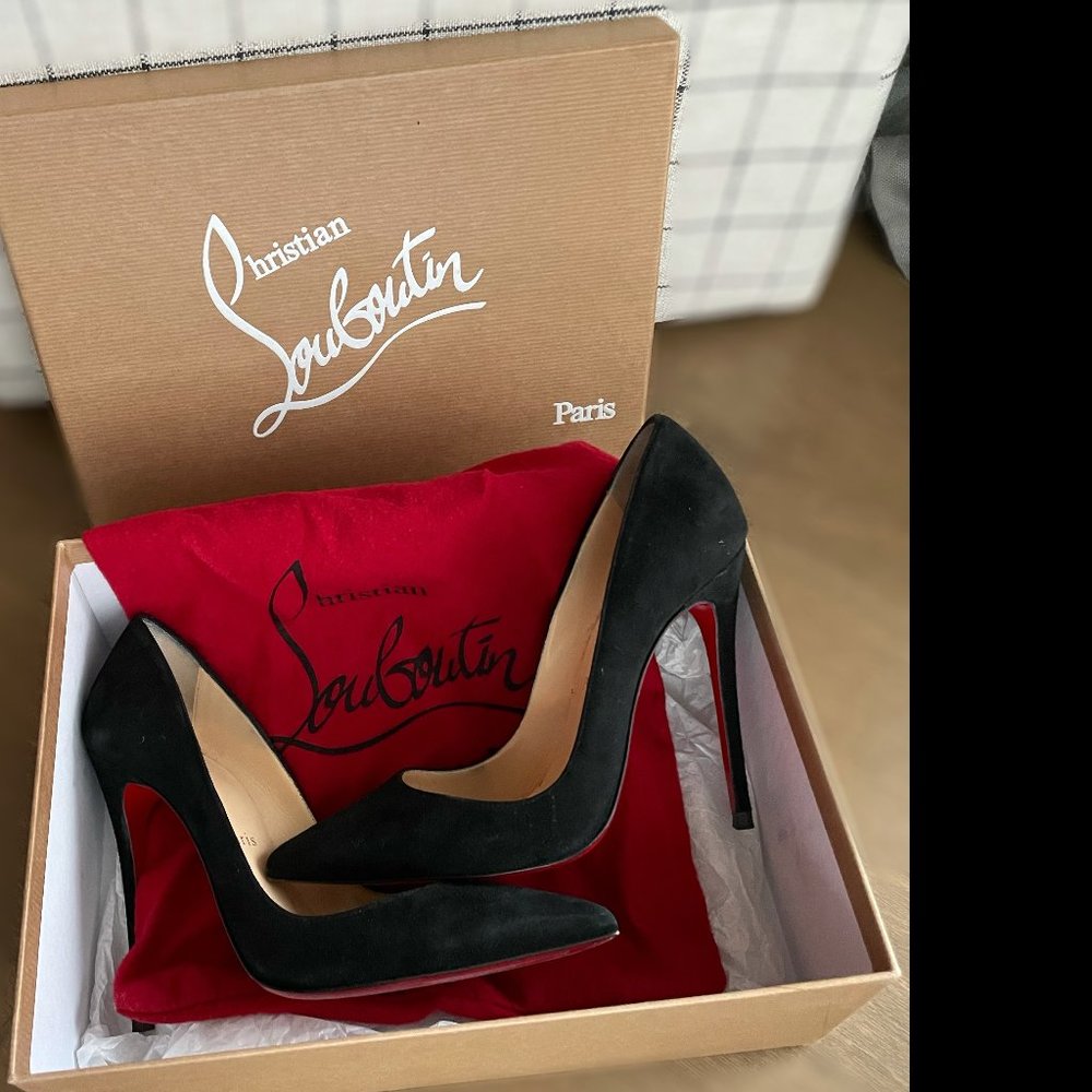 Christian Louboutin So Kate